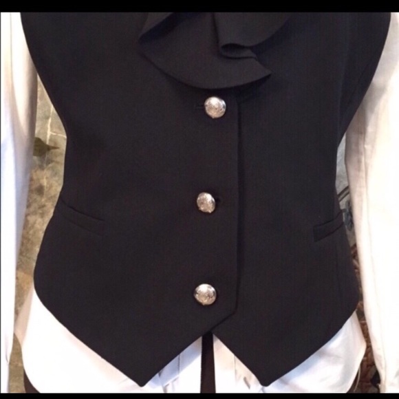 COPY - Ralph Lauren 🌹stunning executive ruffle suit vest - Picture 2 of 16